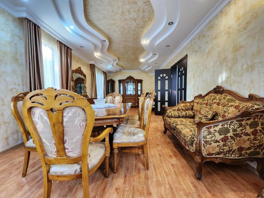 Villa In Chakvi Extérieur photo