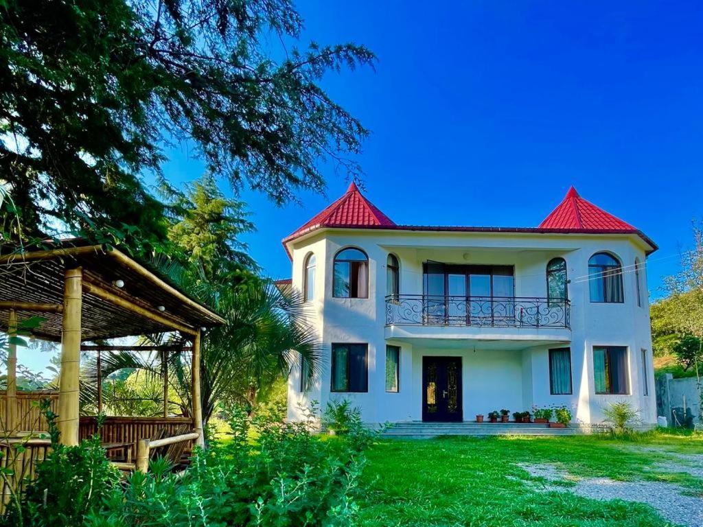 Villa In Chakvi Extérieur photo